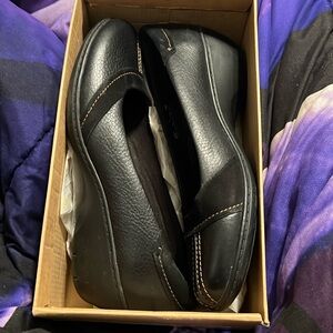 Clarks casual shoe size 9